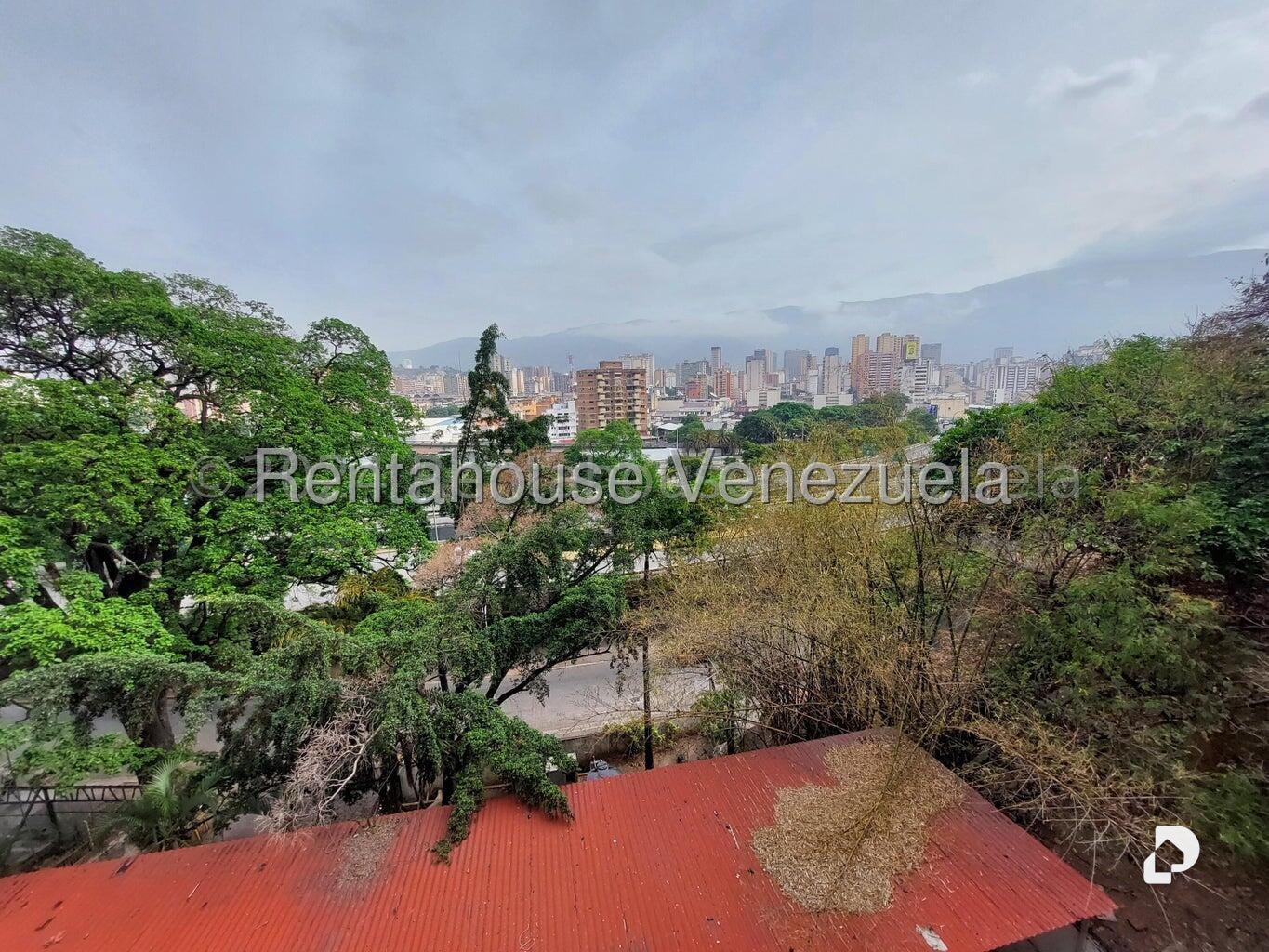 Apartamento en El Paraíso, Caracas – 15