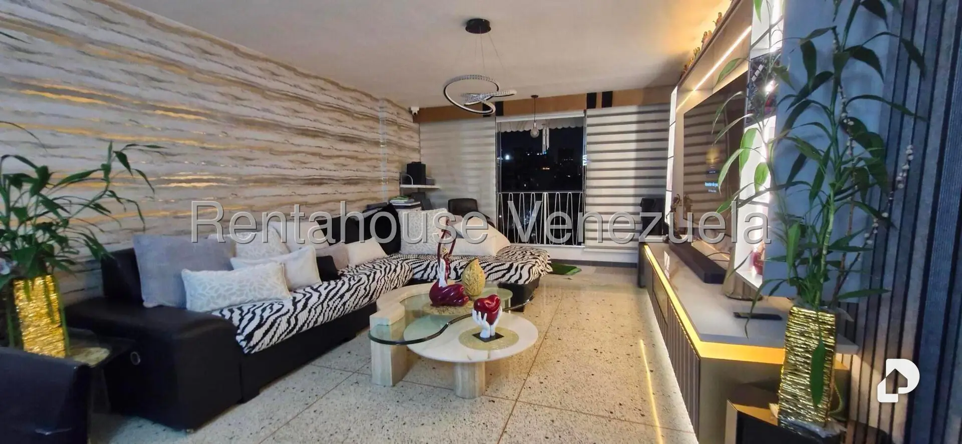 Apartamento en Los Palos Grandes, Caracas – 26
