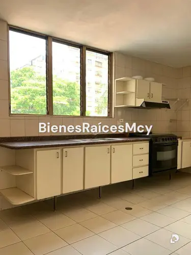 Apartamento en San Isidro, Maracay – 1