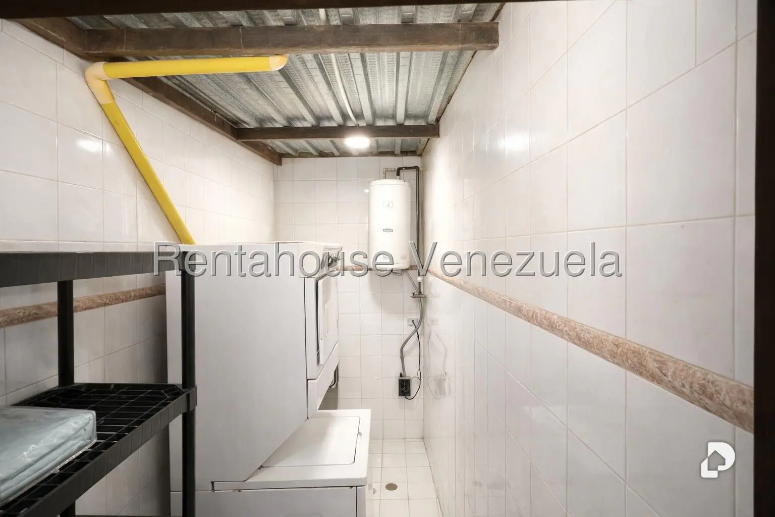Casa en Oripoto, Caracas – 22