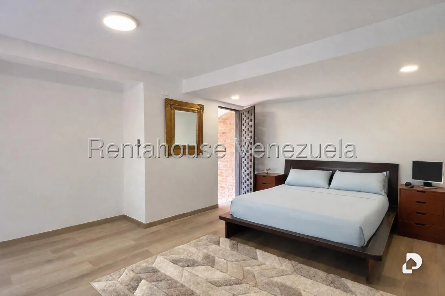 Casa en Oripoto, Caracas – 18