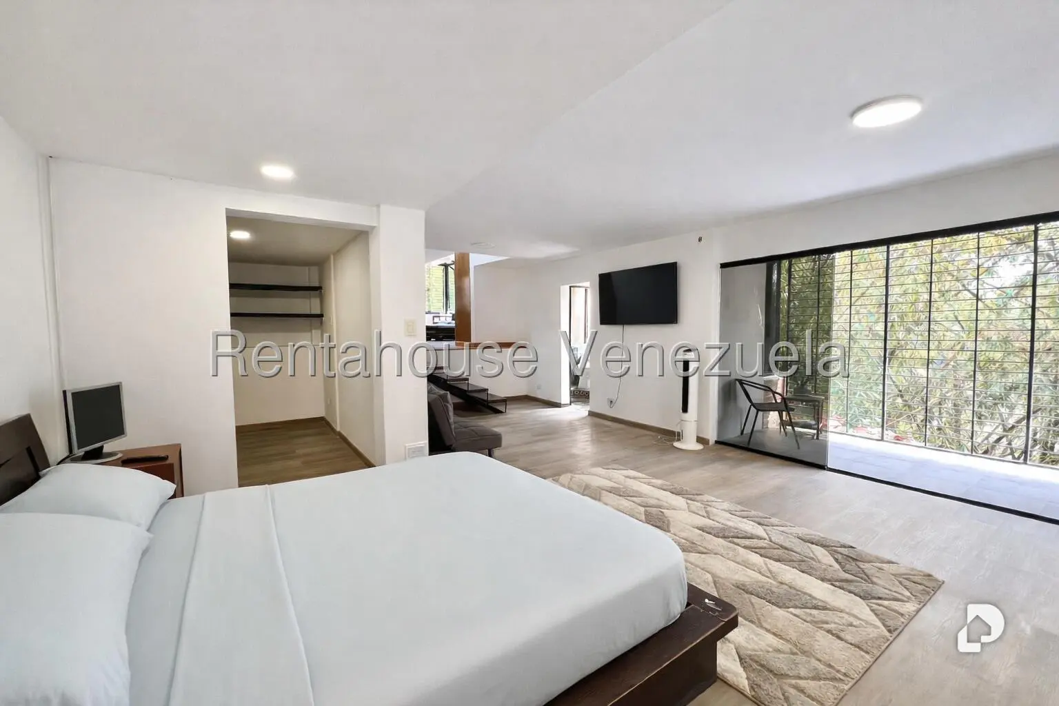Casa en Oripoto, Caracas – 16