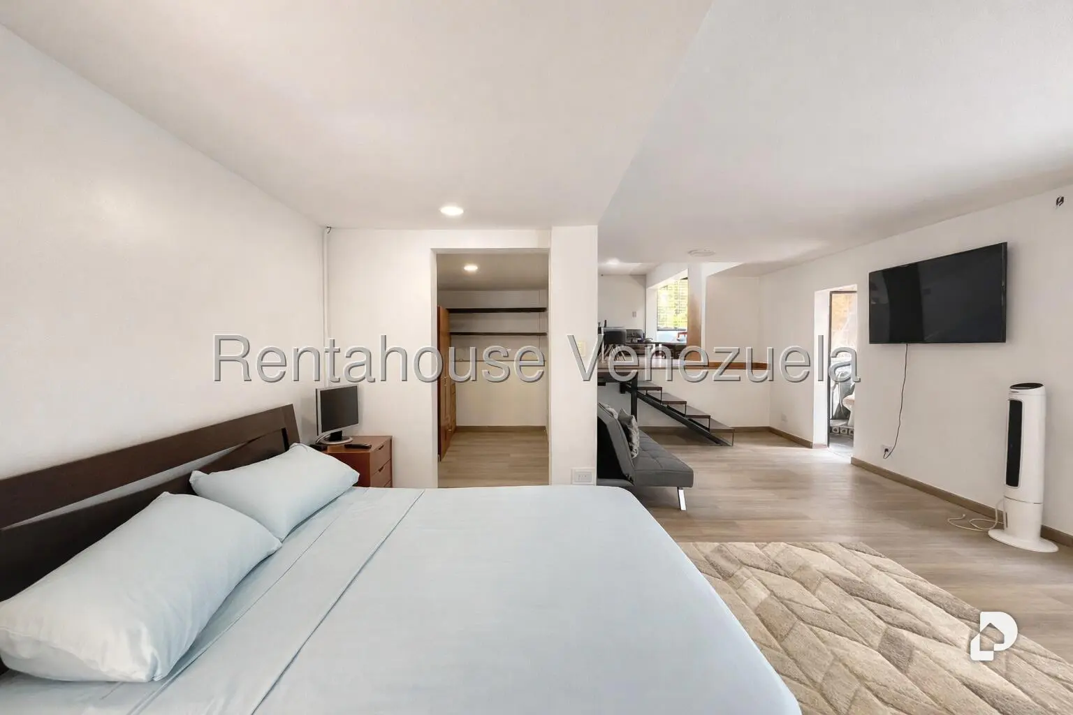 Casa en Oripoto, Caracas – 12