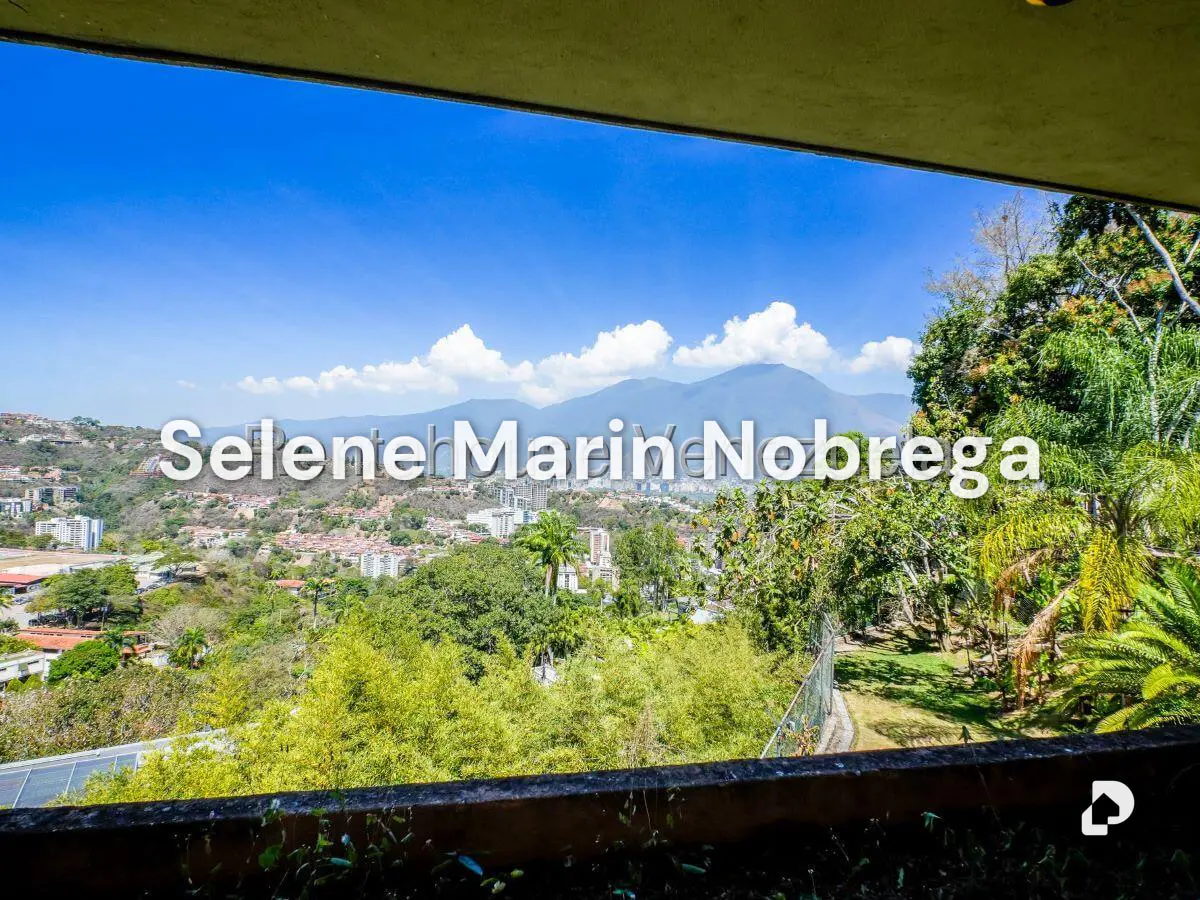 Casa en Cerro Verde, Caracas – 15