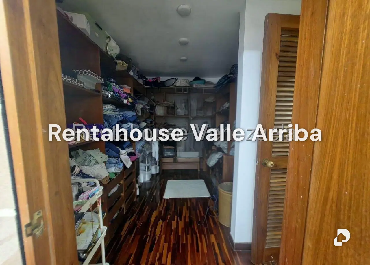 Apartamento en La Florida, Caracas – 15