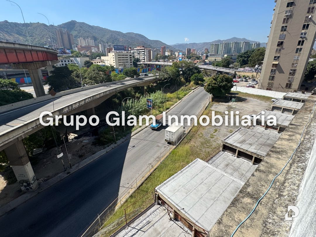 Galpón en San Martín, Caracas – 40