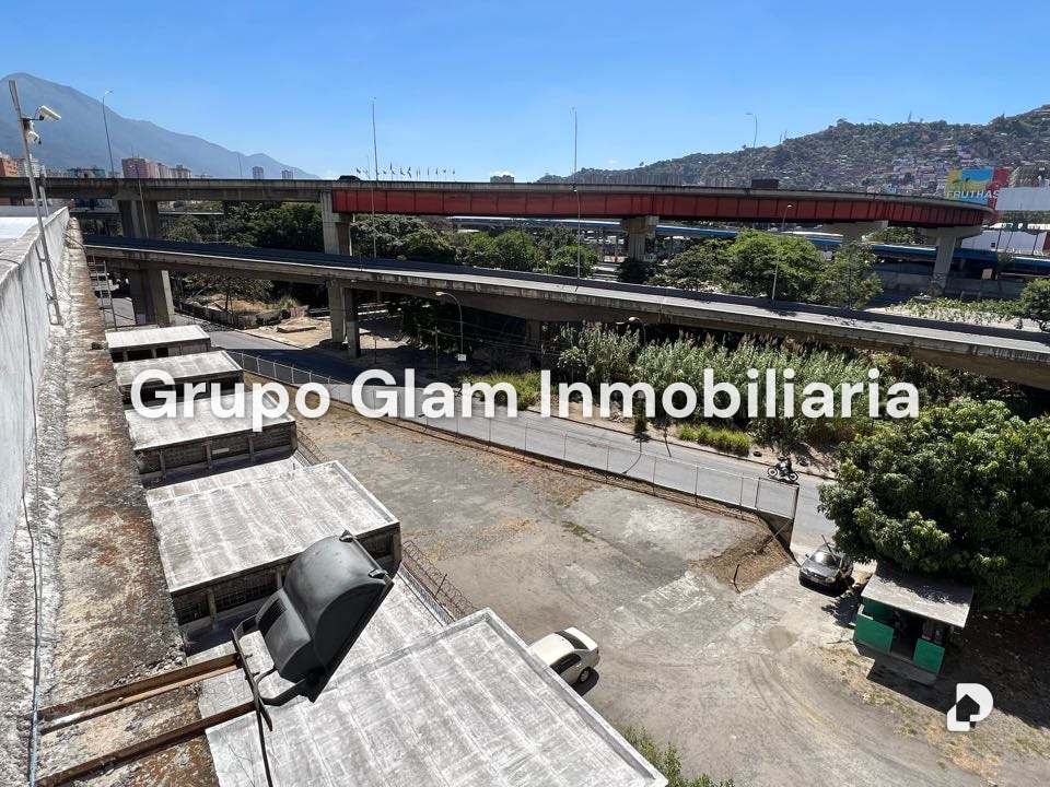 Galpón en San Martín, Caracas – 31