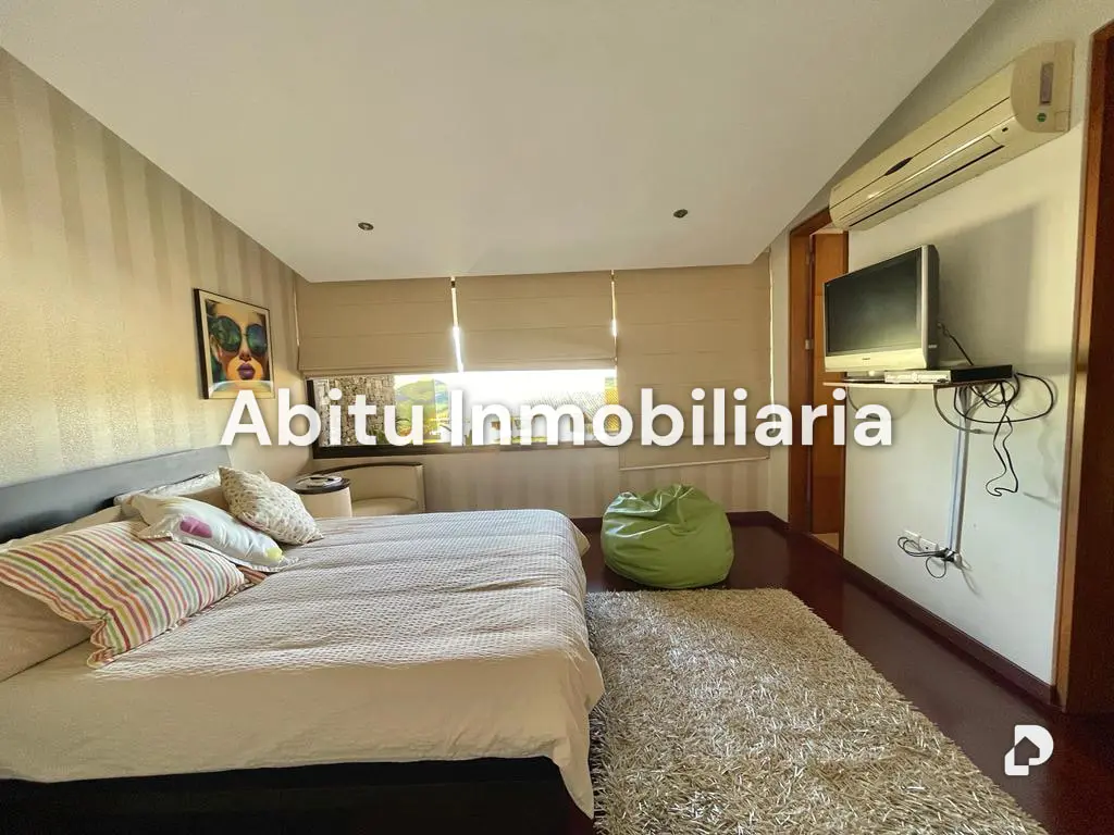 Casa en Loma Linda, Caracas – 14