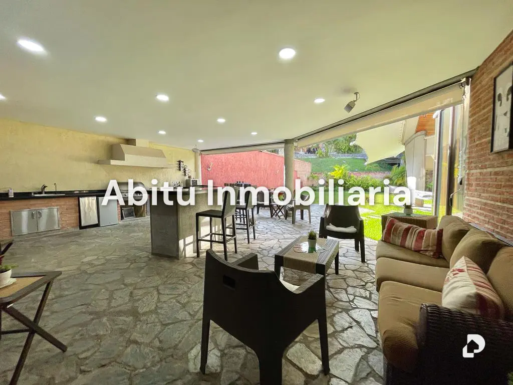 Casa en Loma Linda, Caracas – 10
