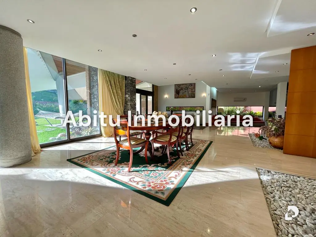 Casa en Loma Linda, Caracas – 7