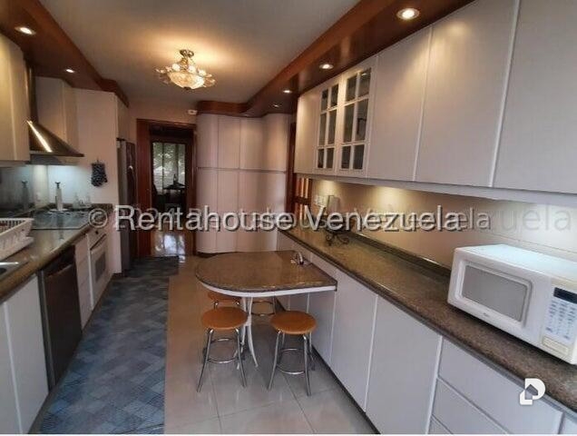 Apartamento en El Rosal, Caracas – 5