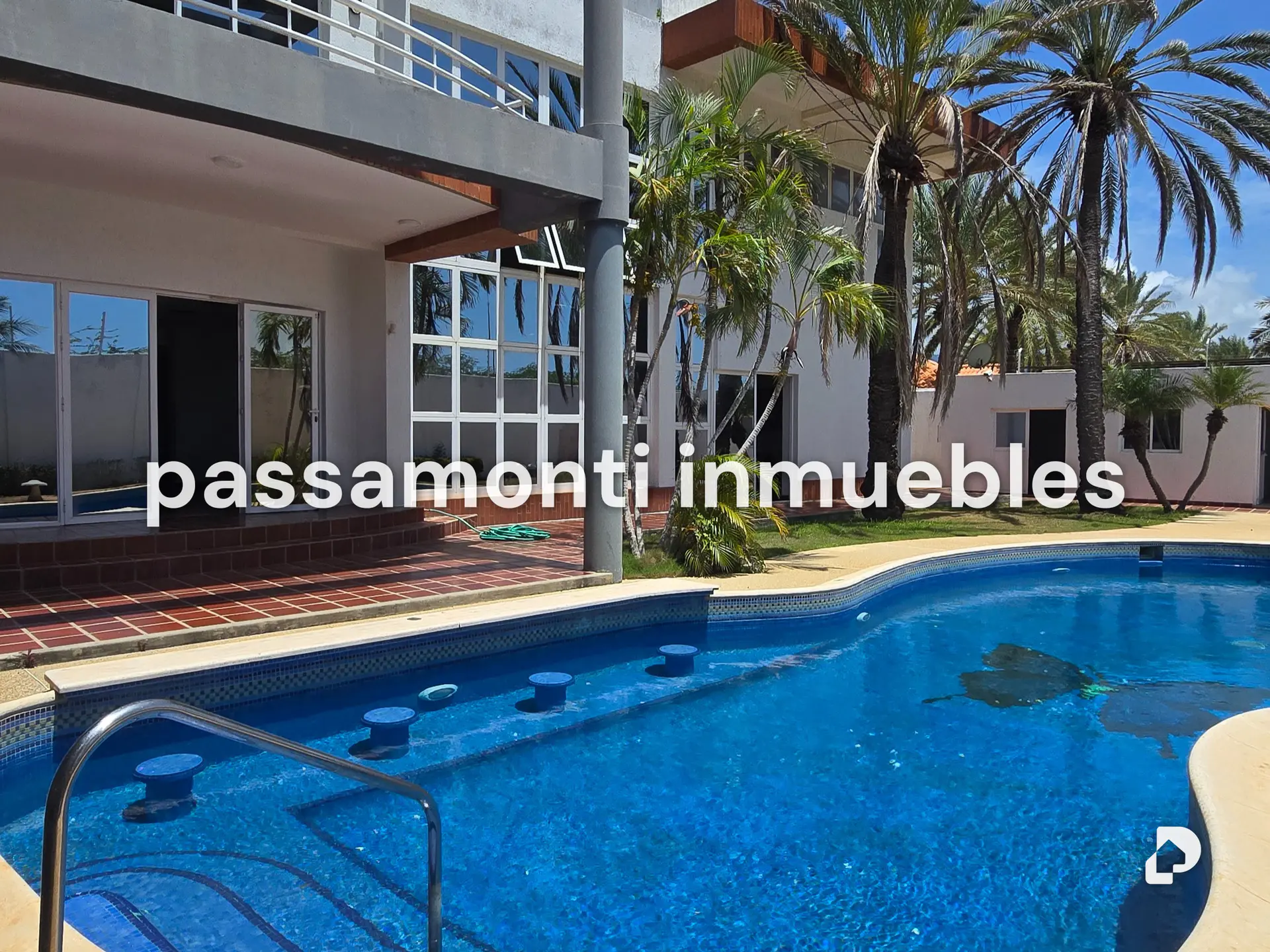 Casa en Puerto Moreno, Pampatar – 2