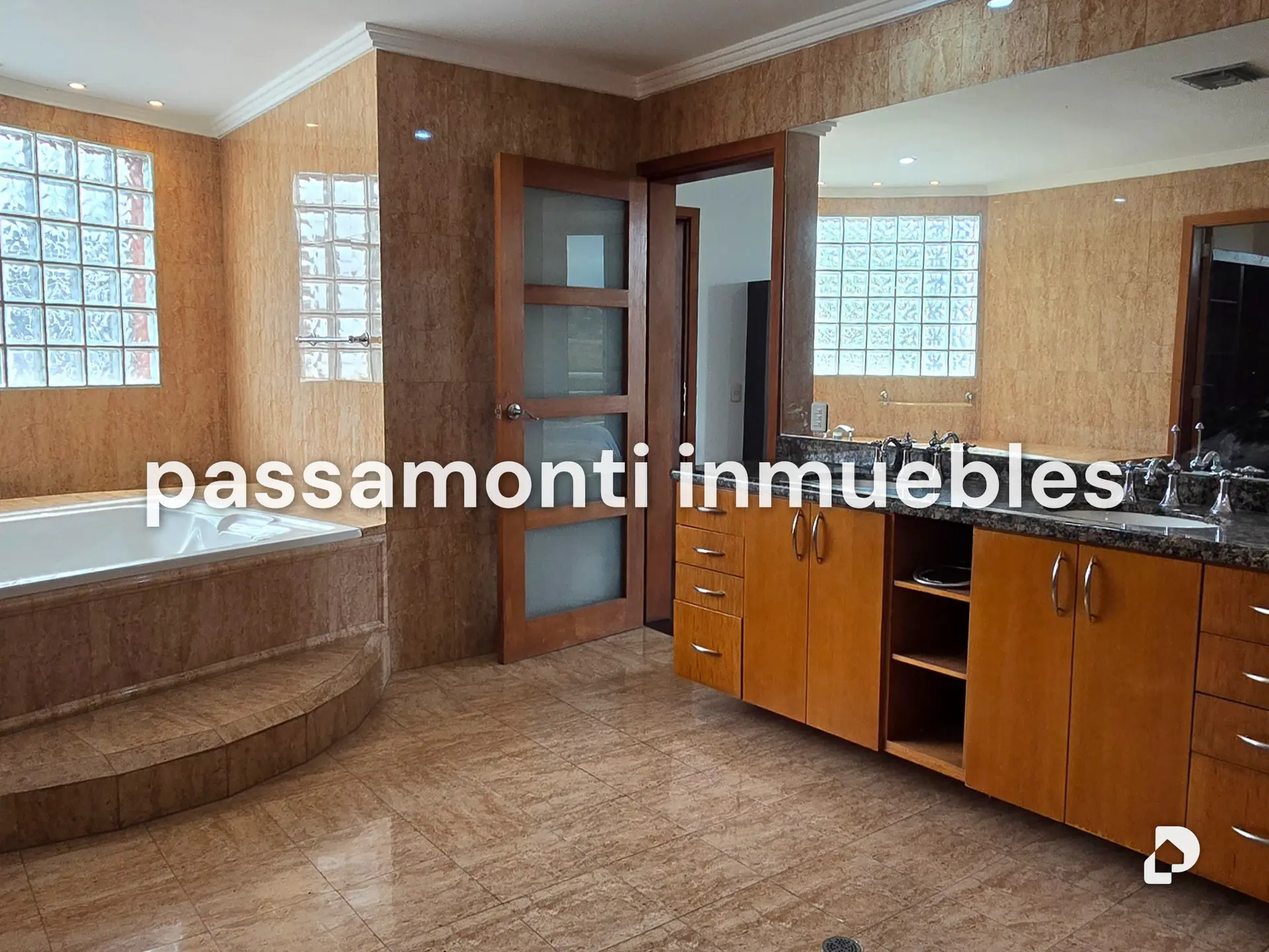 Casa en Puerto Moreno, Pampatar – 22