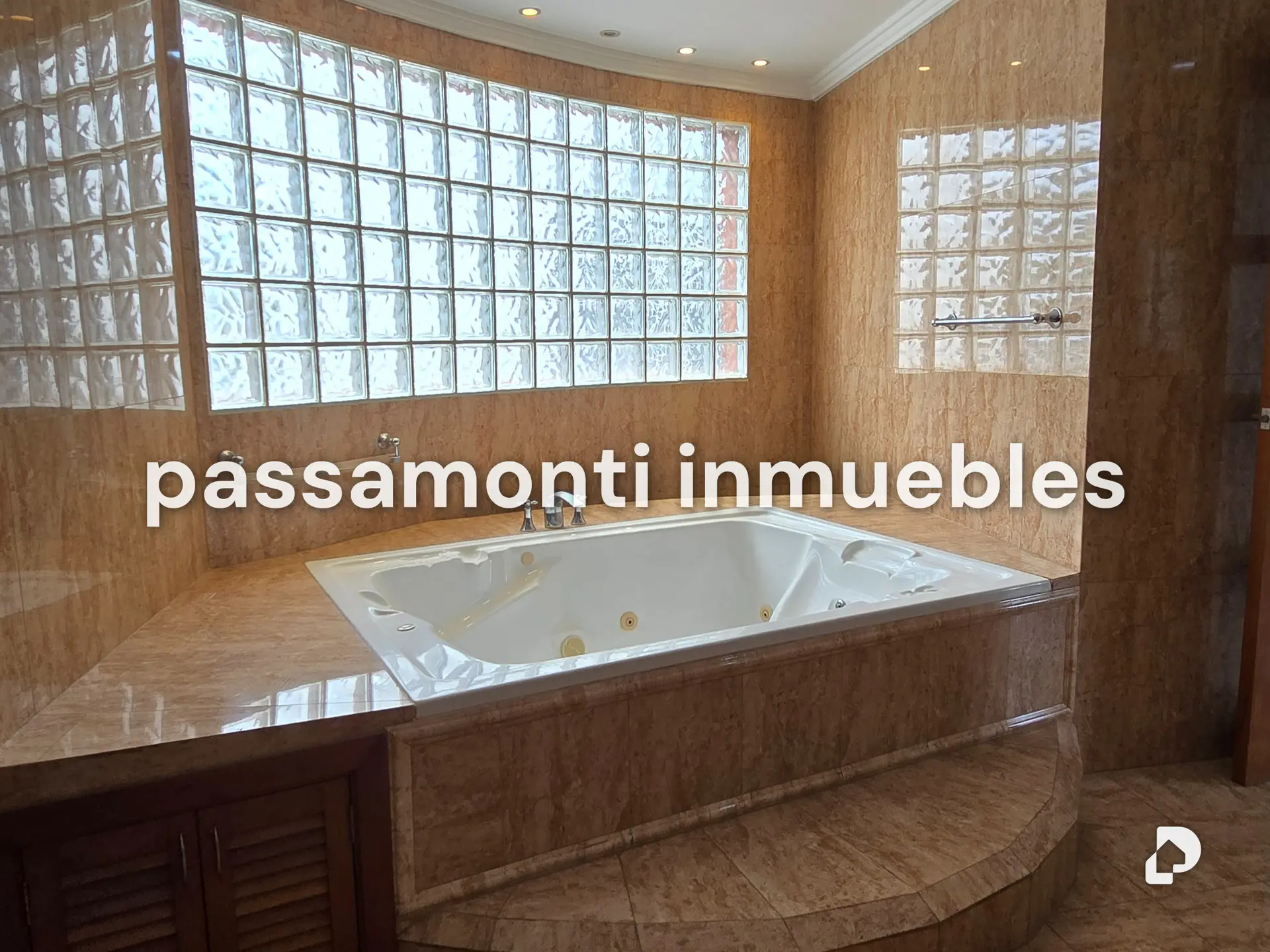 Casa en Puerto Moreno, Pampatar – 23