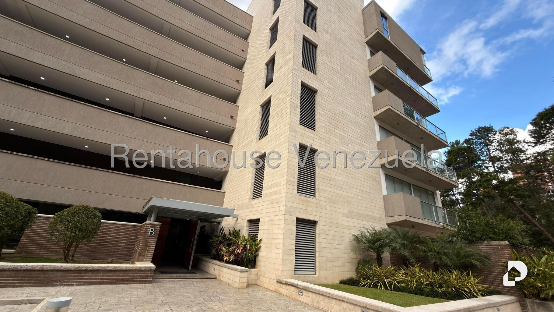 Apartamento en La Boyera, Caracas – 1