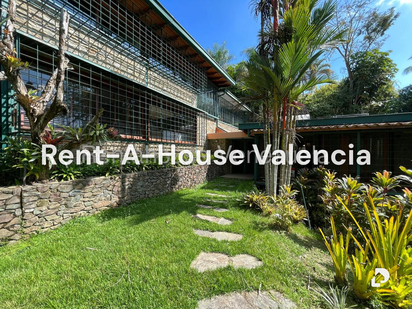 Casa en Guataparo Country Club, Valencia – 45