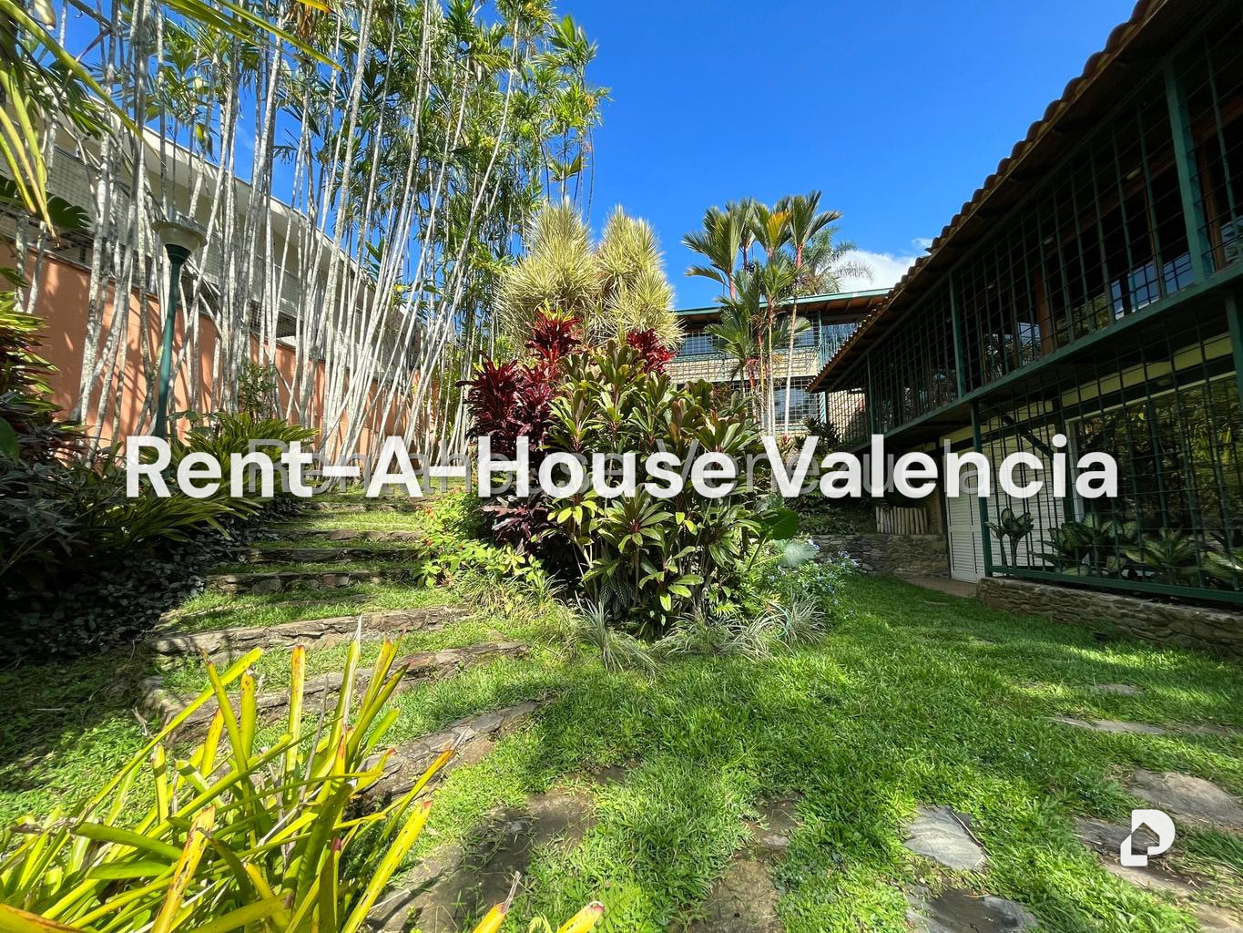 Casa en Guataparo Country Club, Valencia – 1