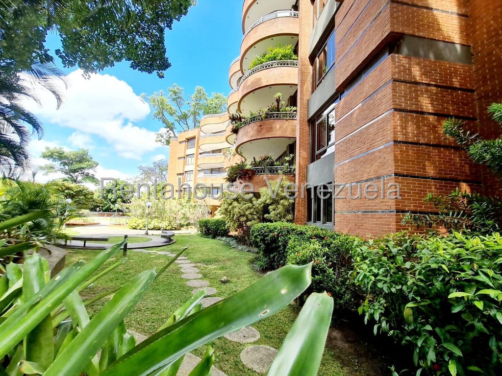 Apartamento en Altamira, Caracas - 1
