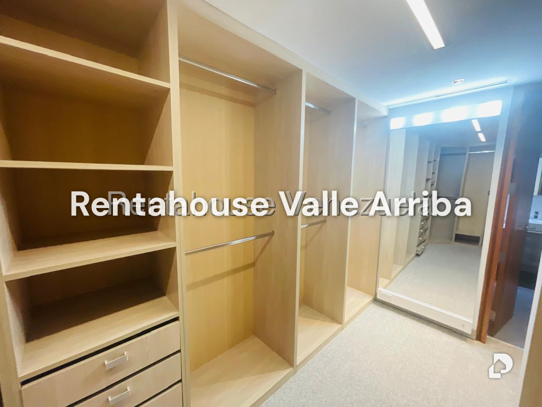 Apartamento en La Castellana, Caracas – 11