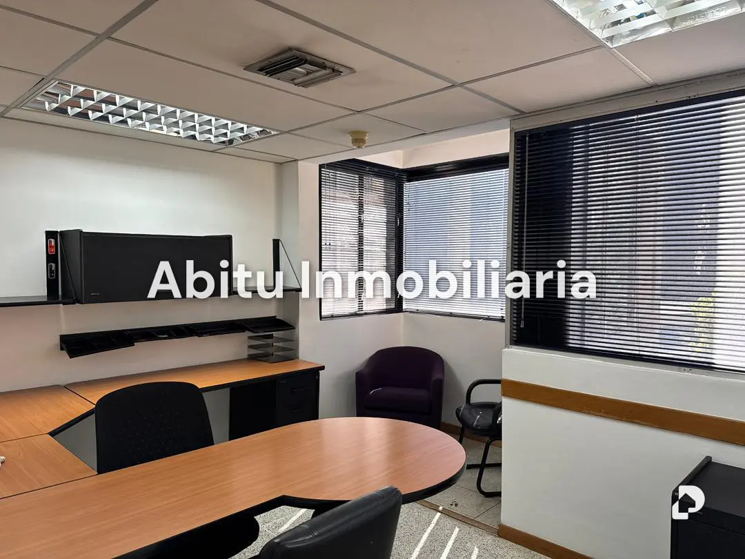 Office in La Castellana, Caracas – 16