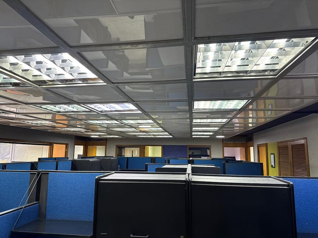 Oficina en La Castellana, Caracas - 1