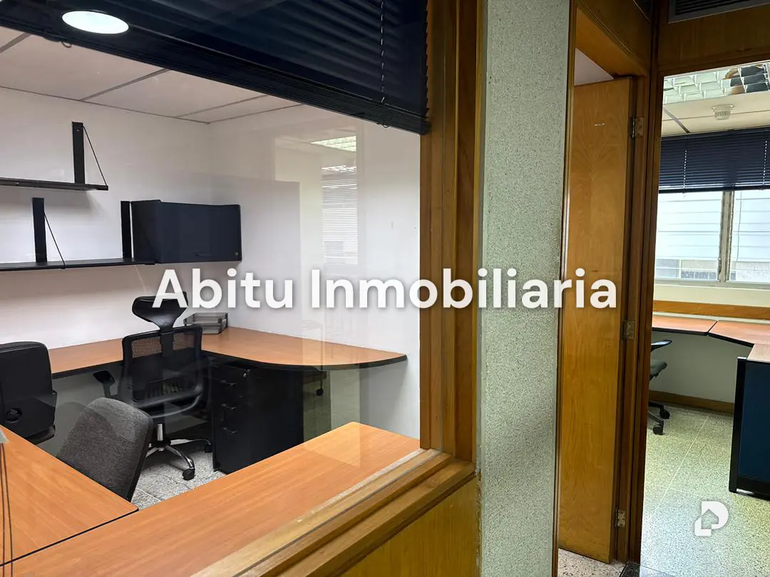 Office in La Castellana, Caracas – 11