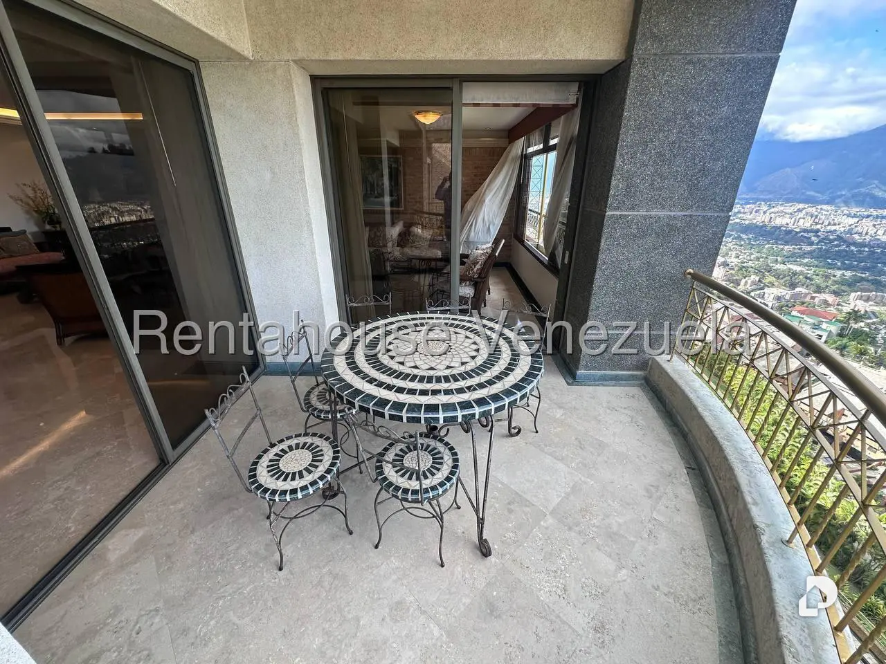 Apartamento en Los Naranjos (del Cafetal), Caracas – 20