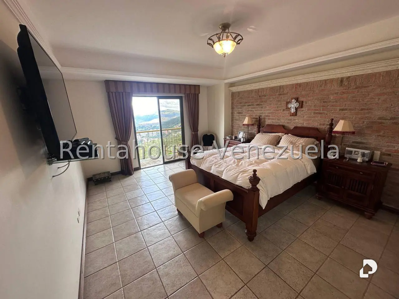 Apartamento en Los Naranjos (del Cafetal), Caracas – 28