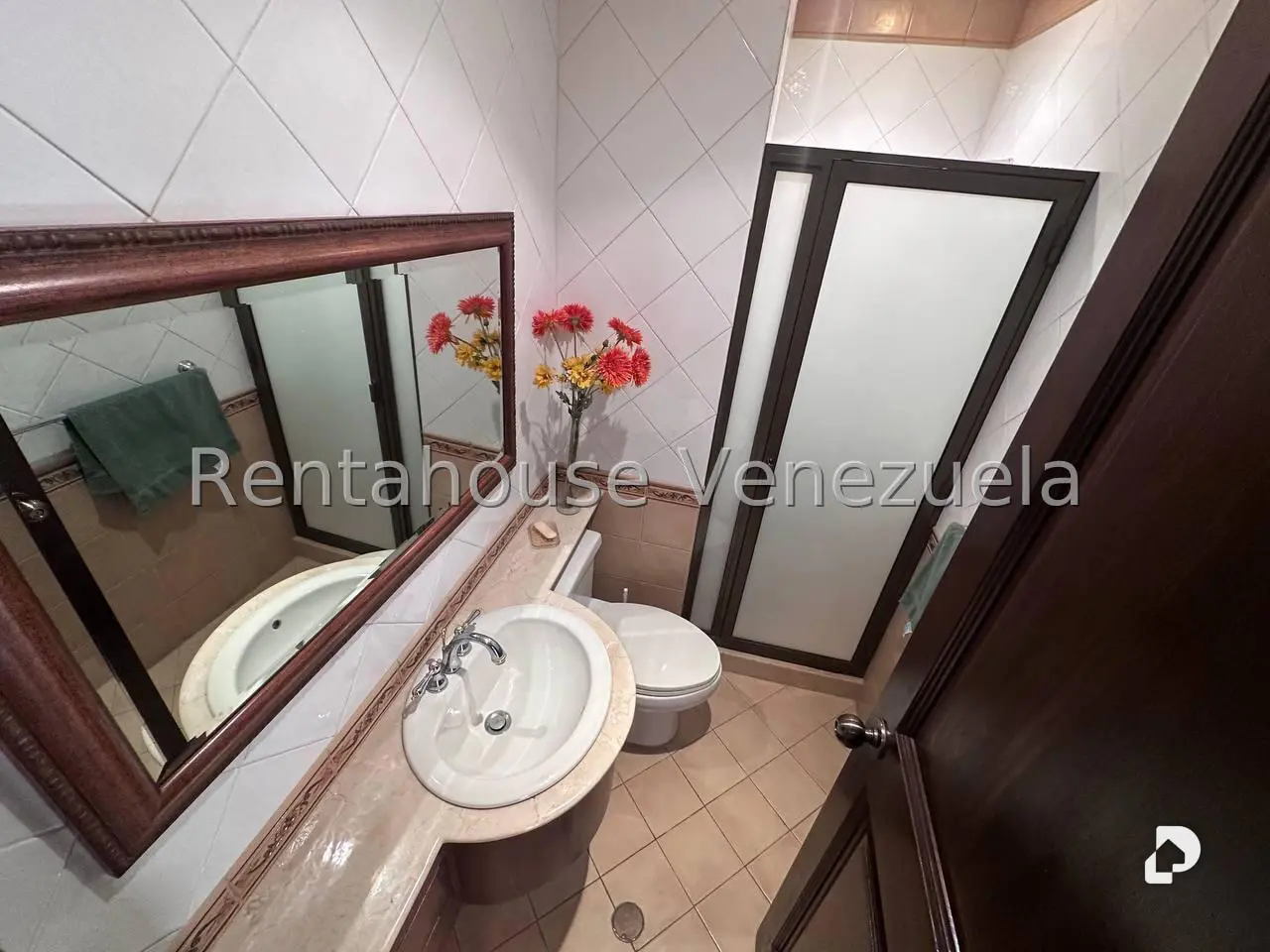 Apartamento en Los Naranjos (del Cafetal), Caracas – 26
