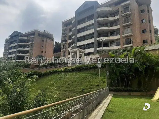 Apartamento en Los Naranjos (del Cafetal), Caracas – 2