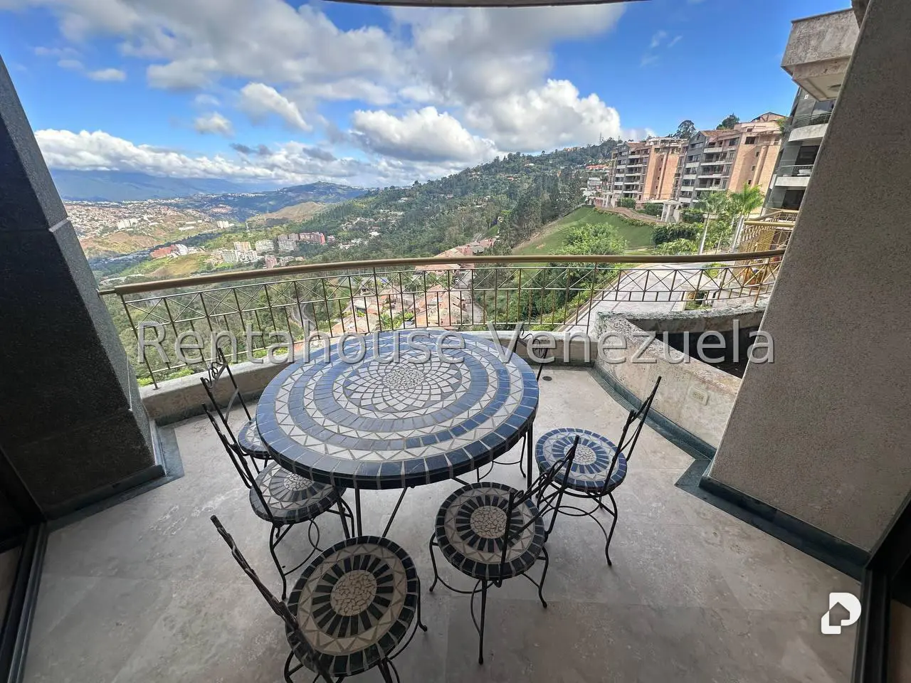 Apartamento en Los Naranjos (del Cafetal), Caracas – 21