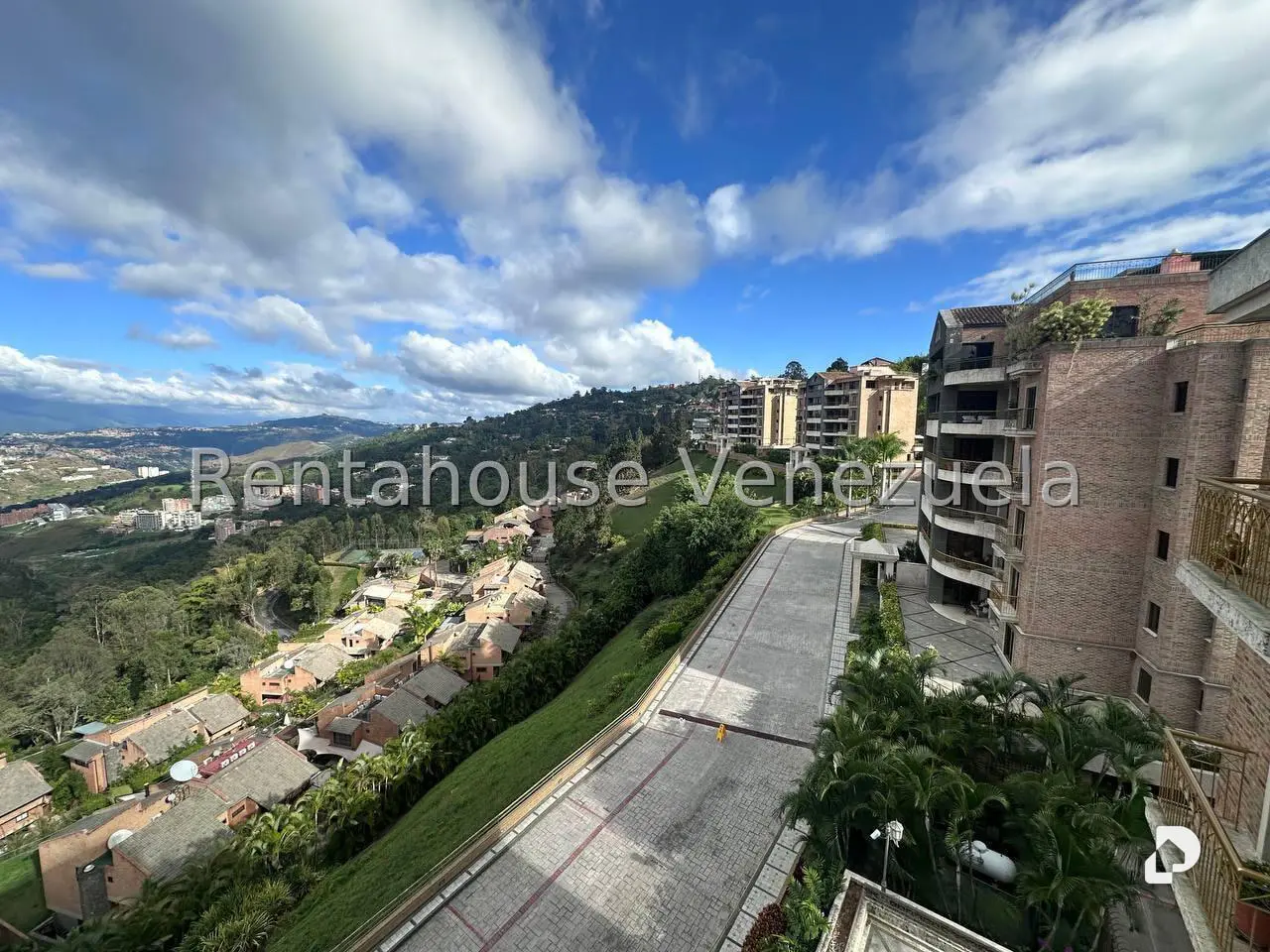Apartamento en Los Naranjos (del Cafetal), Caracas – 25