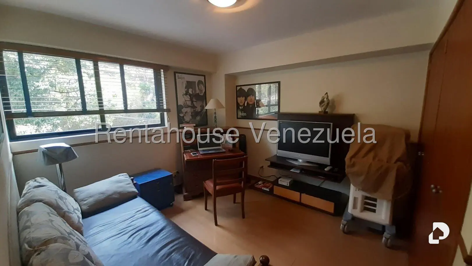 Apartamento en Las Esmeraldas, Caracas – 19