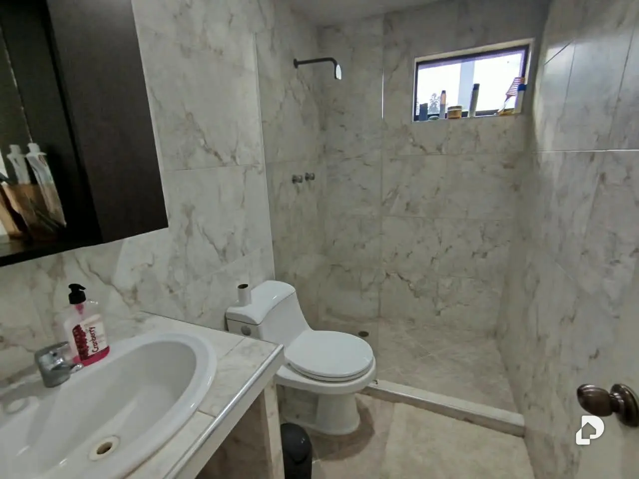 Casa en Colinas de Guataparo, Valencia – 9