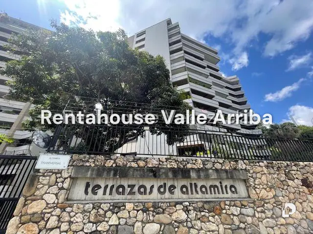 Apartamento en Altamira, Caracas – 1