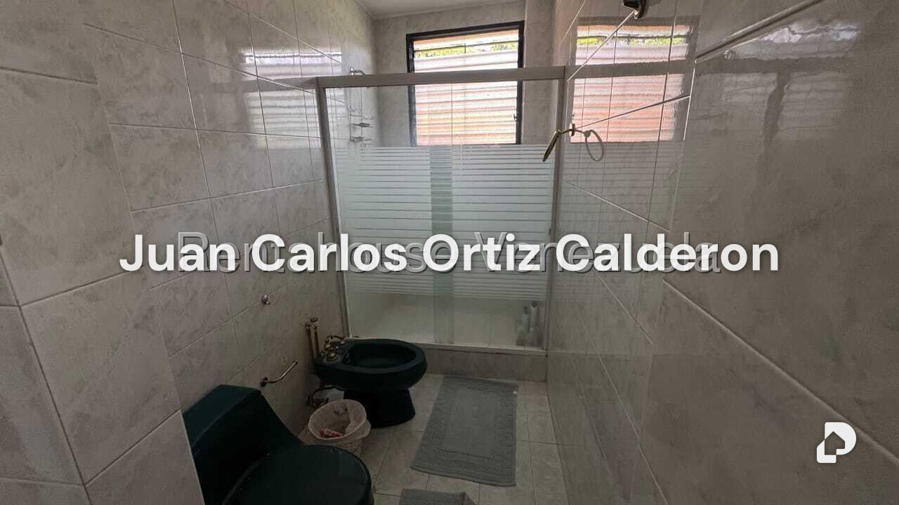Casa en Colinas del Tamanaco, Caracas – 24