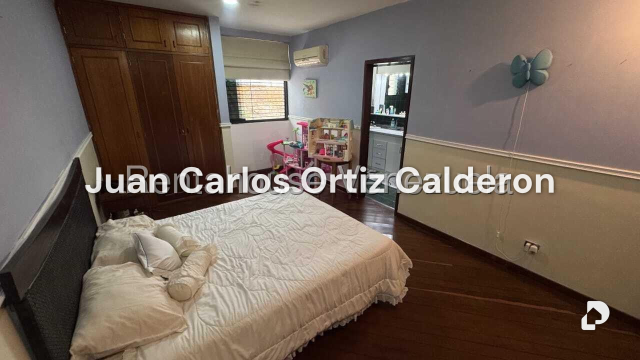 Casa en Colinas del Tamanaco, Caracas – 27