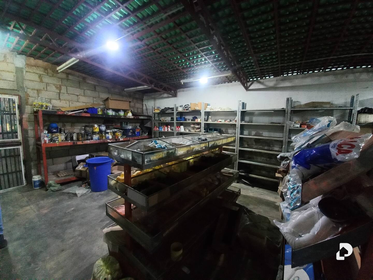 Local comercial en Circunvalación No. 2, Maracaibo