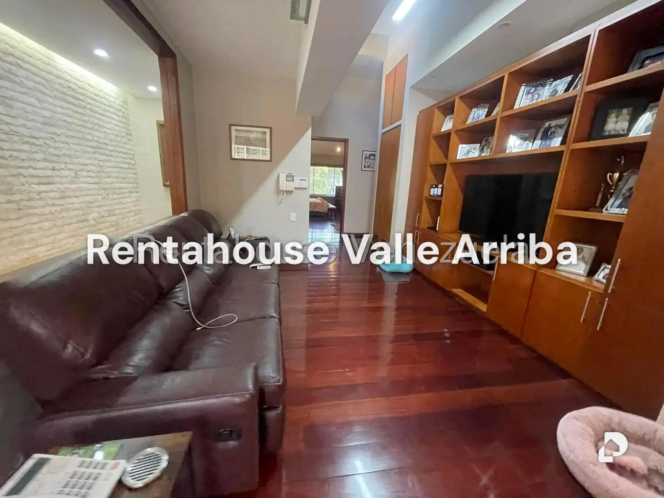 Casa en La Lagunita Country Club, Caracas – 11