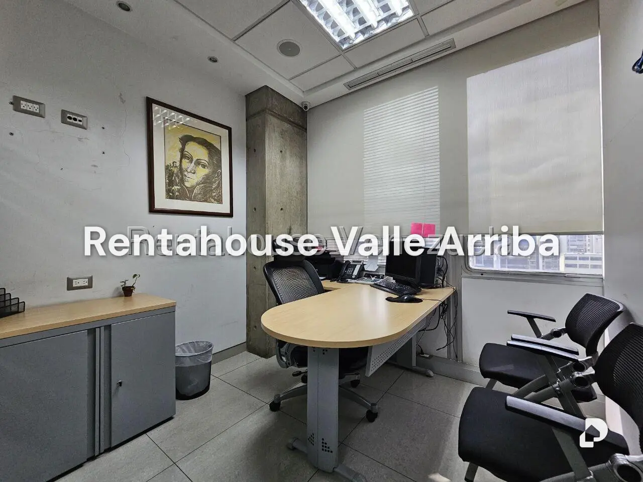 Office in Parroquia La Candelaria, Caracas – 26
