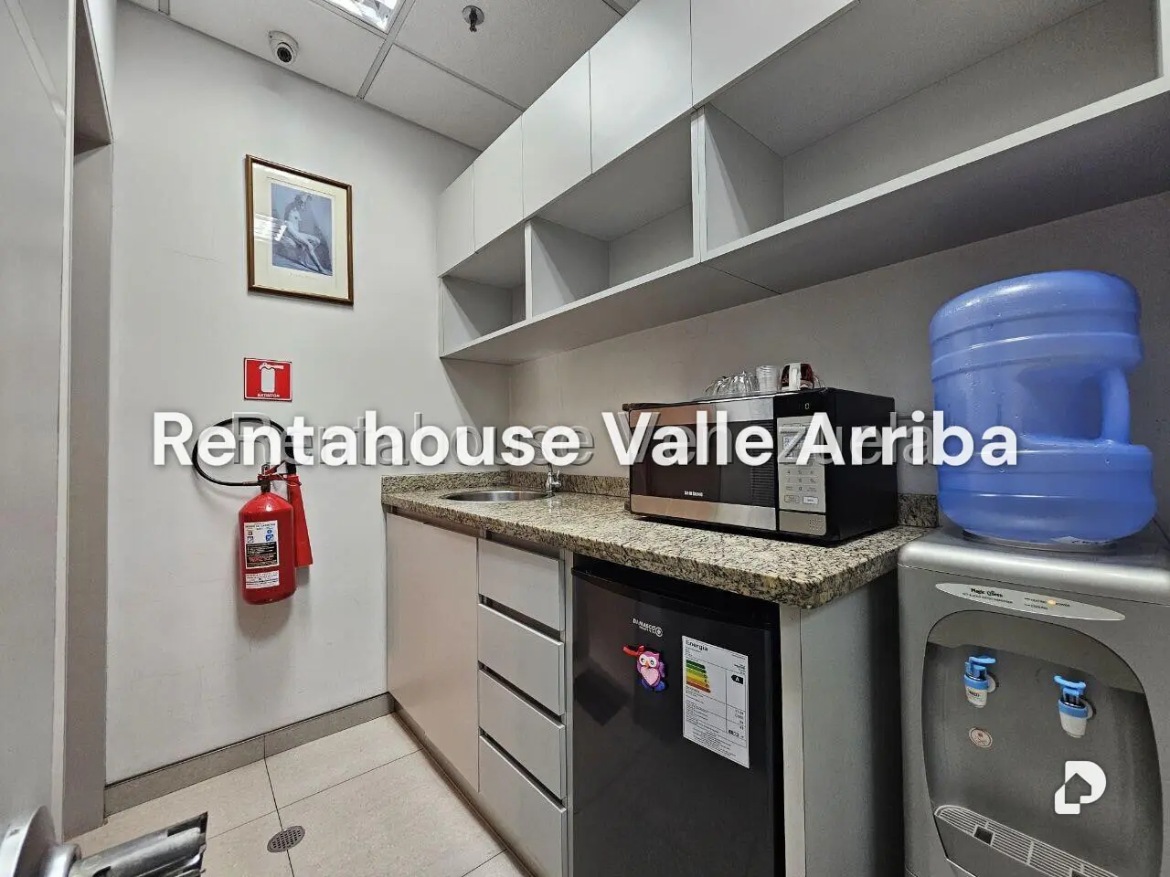 Office in Parroquia La Candelaria, Caracas – 15