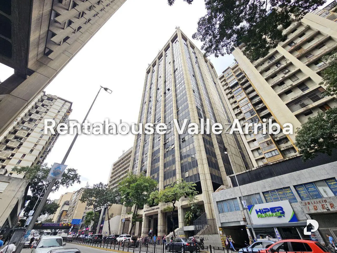 Office in Parroquia La Candelaria, Caracas – 1