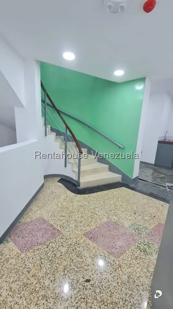 Casa en San Román, Caracas – 15
