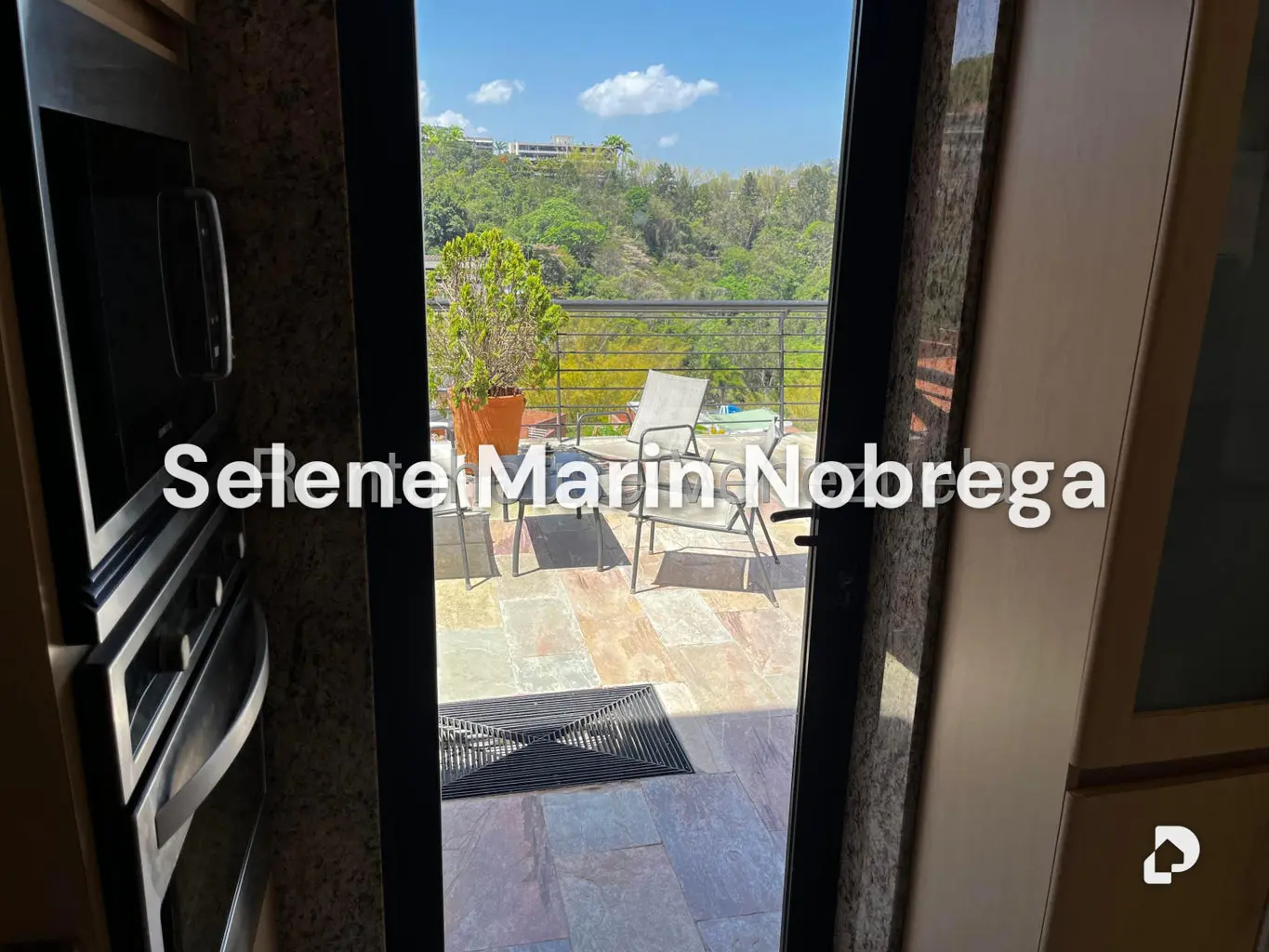 Casa en Alto Hatillo, Caracas – 16