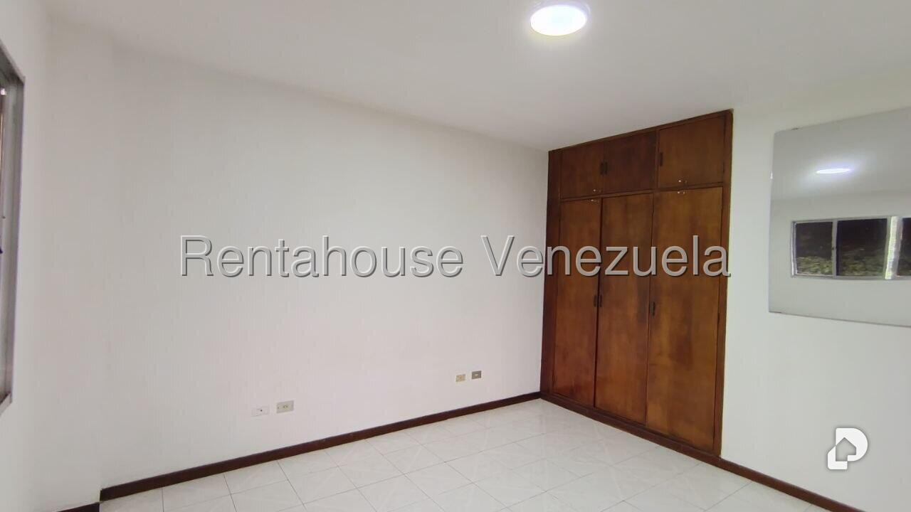 Apartamento en Lomas De La Trinidad, Caracas – 8