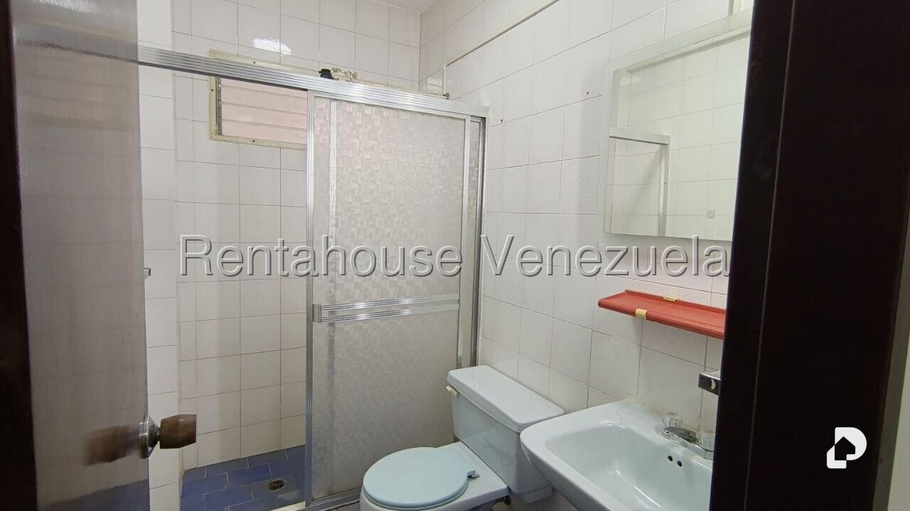 Apartamento en Lomas De La Trinidad, Caracas – 7