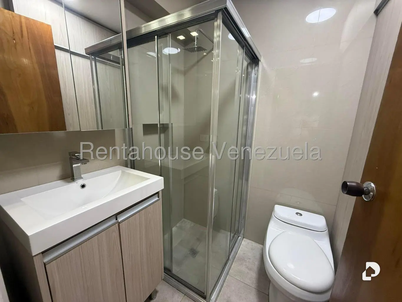 Apartamento en El Bosque, Caracas – 9