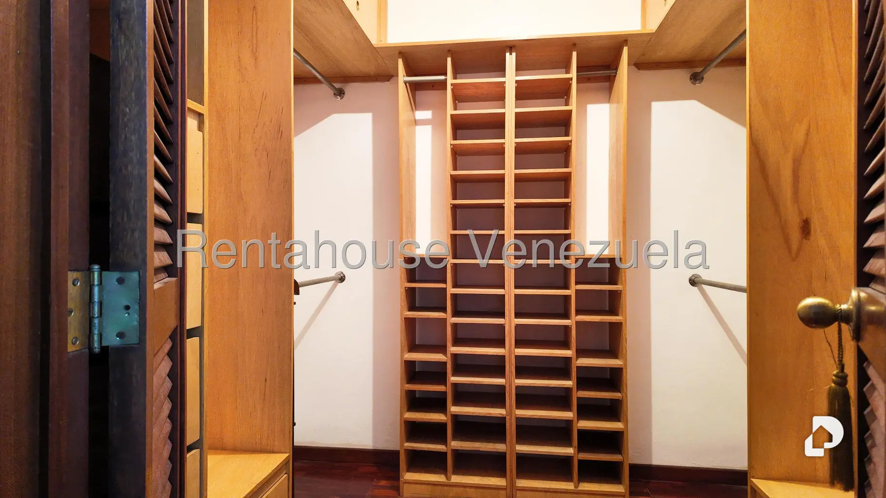 Apartamento en El Cafetal, Caracas – 11