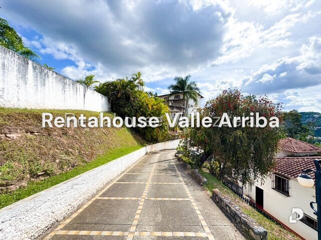 Casa en Cerro Verde, Caracas – 6