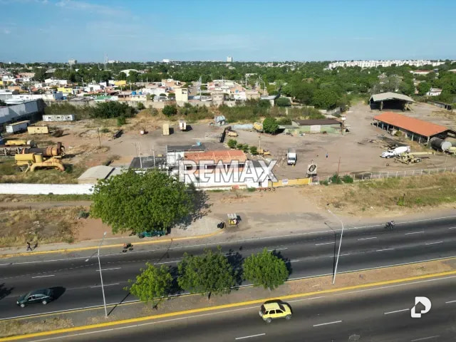 Galpón en Barrio los Pinos, Maracaibo – 4